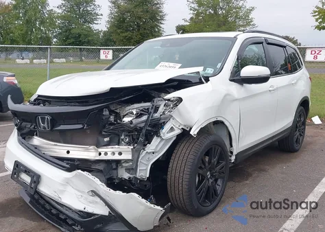 2021 Honda Pilot Awd Special Edition from USA, damaged, VIN 5FNYF6H29MB085244